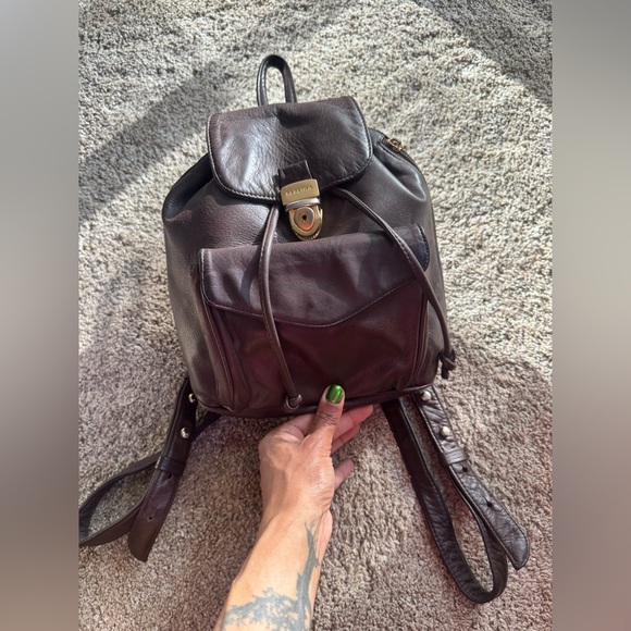 chloe mini drew crossbody backpack – KMK Luxury Consignment 